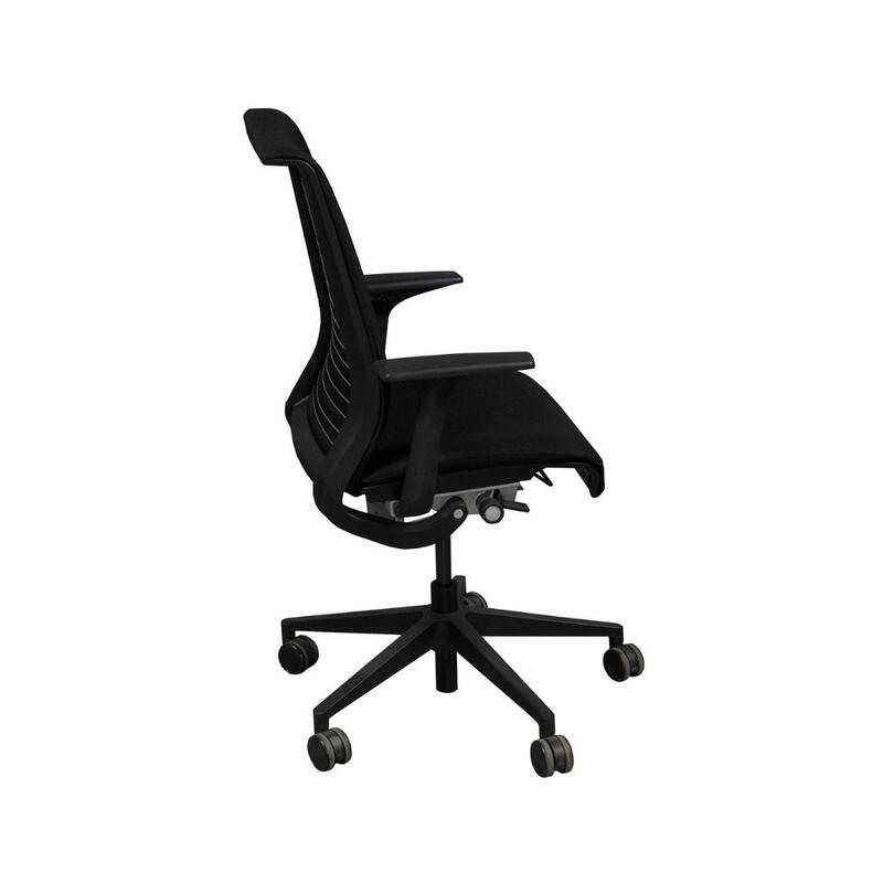 Renewed 'Think' Used Conference Chair - Thumbnail 2