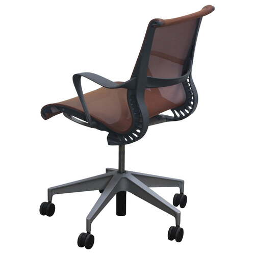 'Setu' Mesh Conference Chair - Thumbnail 6