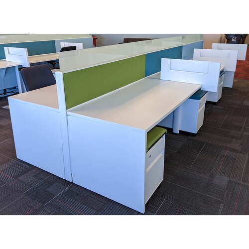 'Answer' Cubicle w/ Glass (5x2.5, Sold in Pods) - Thumbnail 2