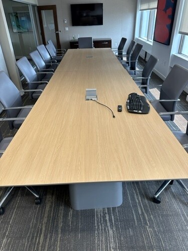 'Passport' Conference Table - Thumbnail 3
