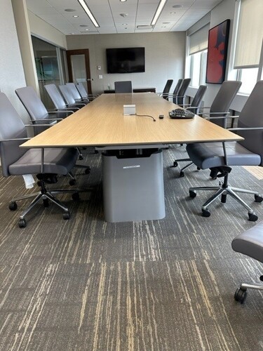 'Passport' Conference Table - Thumbnail 2