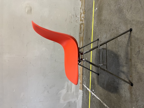 Eames Molded Plastic Side Chair - Thumbnail 4