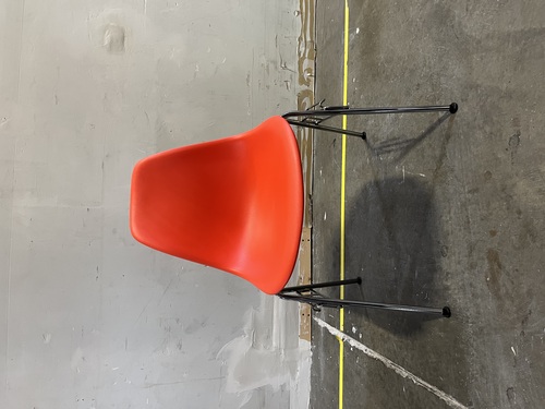 Eames Molded Plastic Side Chair - Thumbnail 2