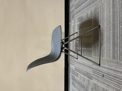 Eames Molded Plastic Side Chair - Thumbnail 9