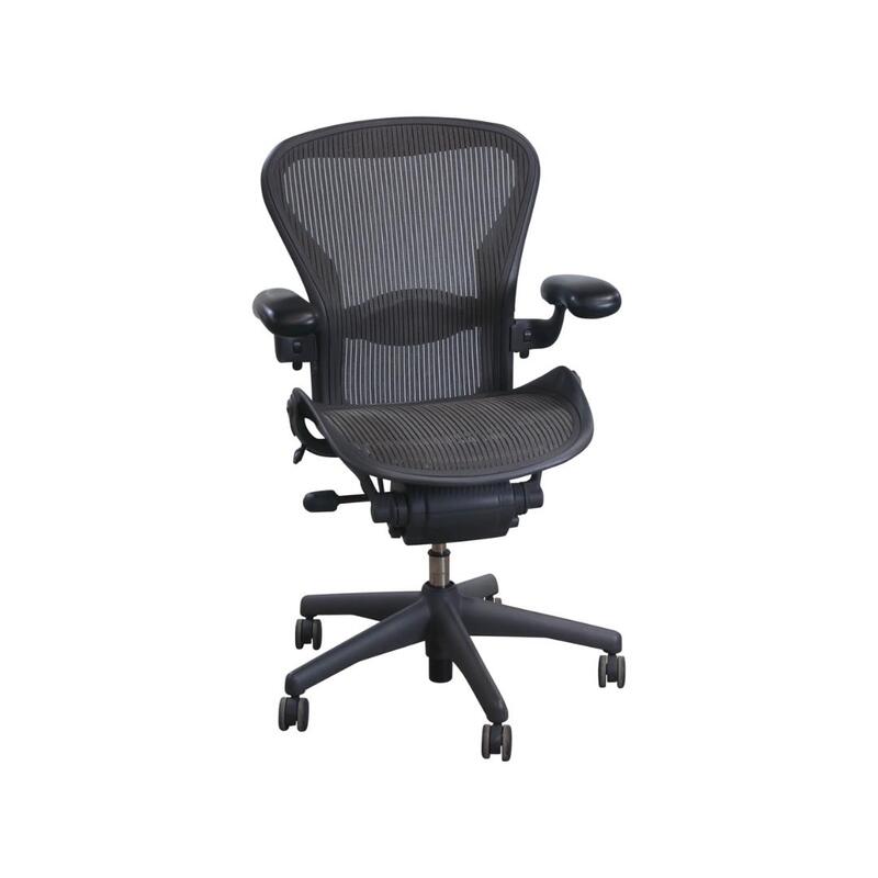 'Aeron' Full Function Size B Task Chair - Image 1