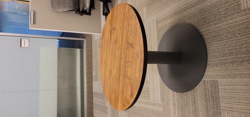 36" Round Table - Thumbnail 2
