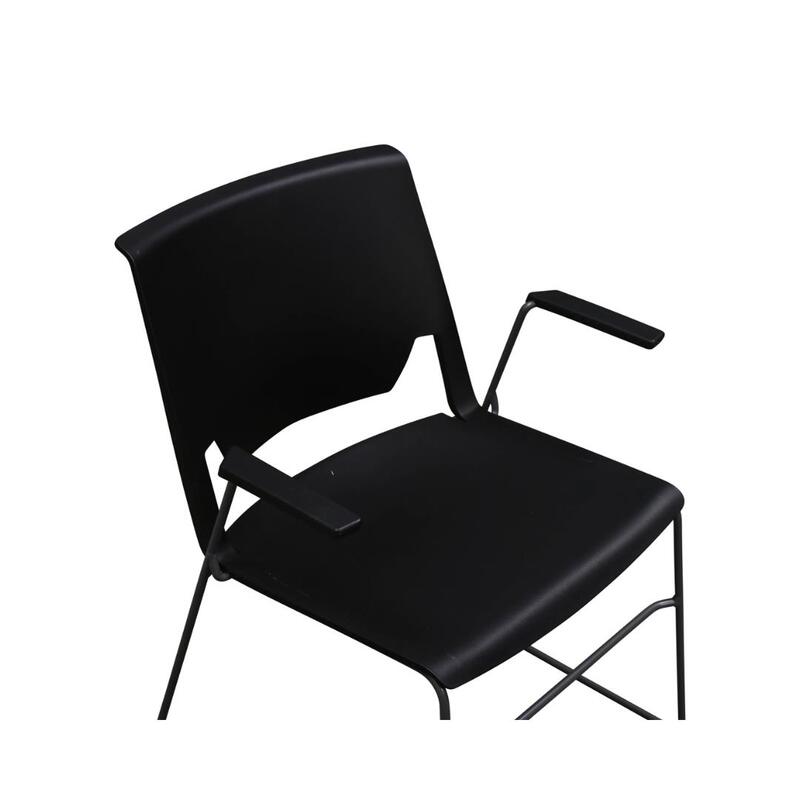 'Very' Stack Chair on Sled Base & with Arms - Thumbnail 3