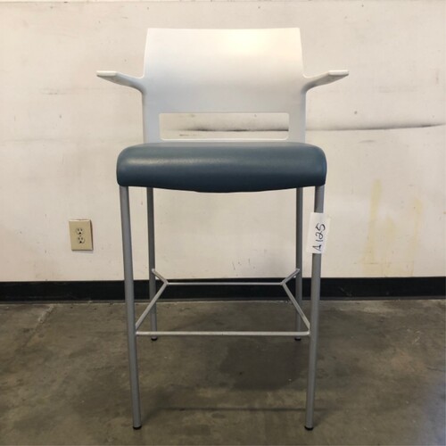 'Turnstone' Bar-Height Stool - Thumbnail 2