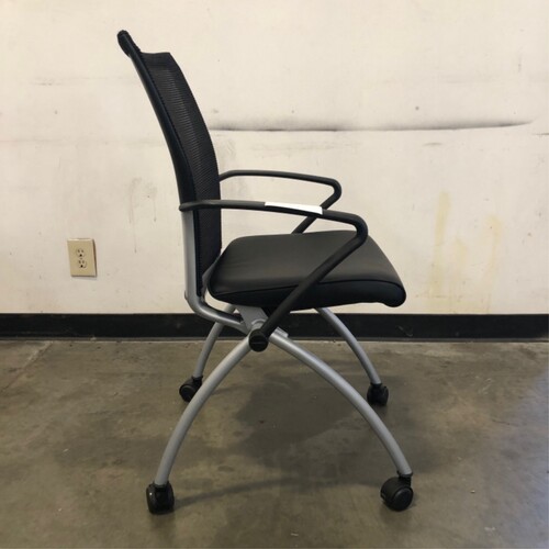 'X99' Seminar Chairs  - Thumbnail 2