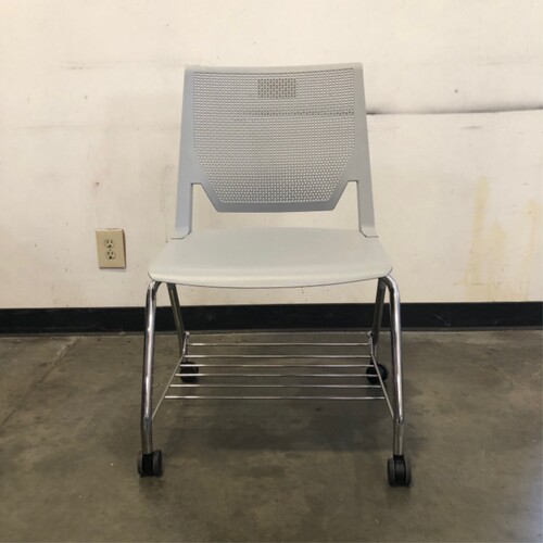 'Very' Seminar Chairs - Thumbnail 2