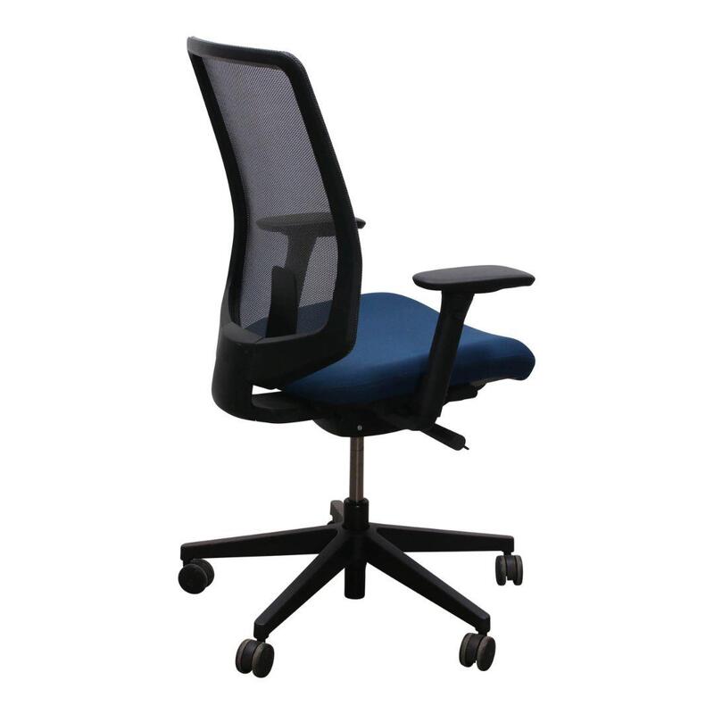Herman Miller Verus Mesh Back Task Chair, Blue Seat - Thumbnail 3