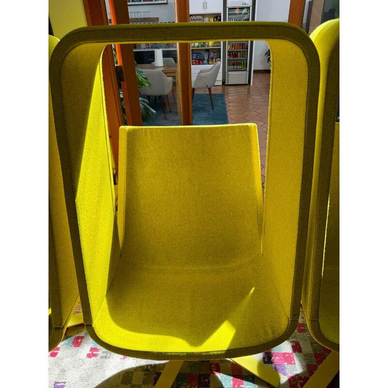 Window Swivel Chair - Thumbnail 6